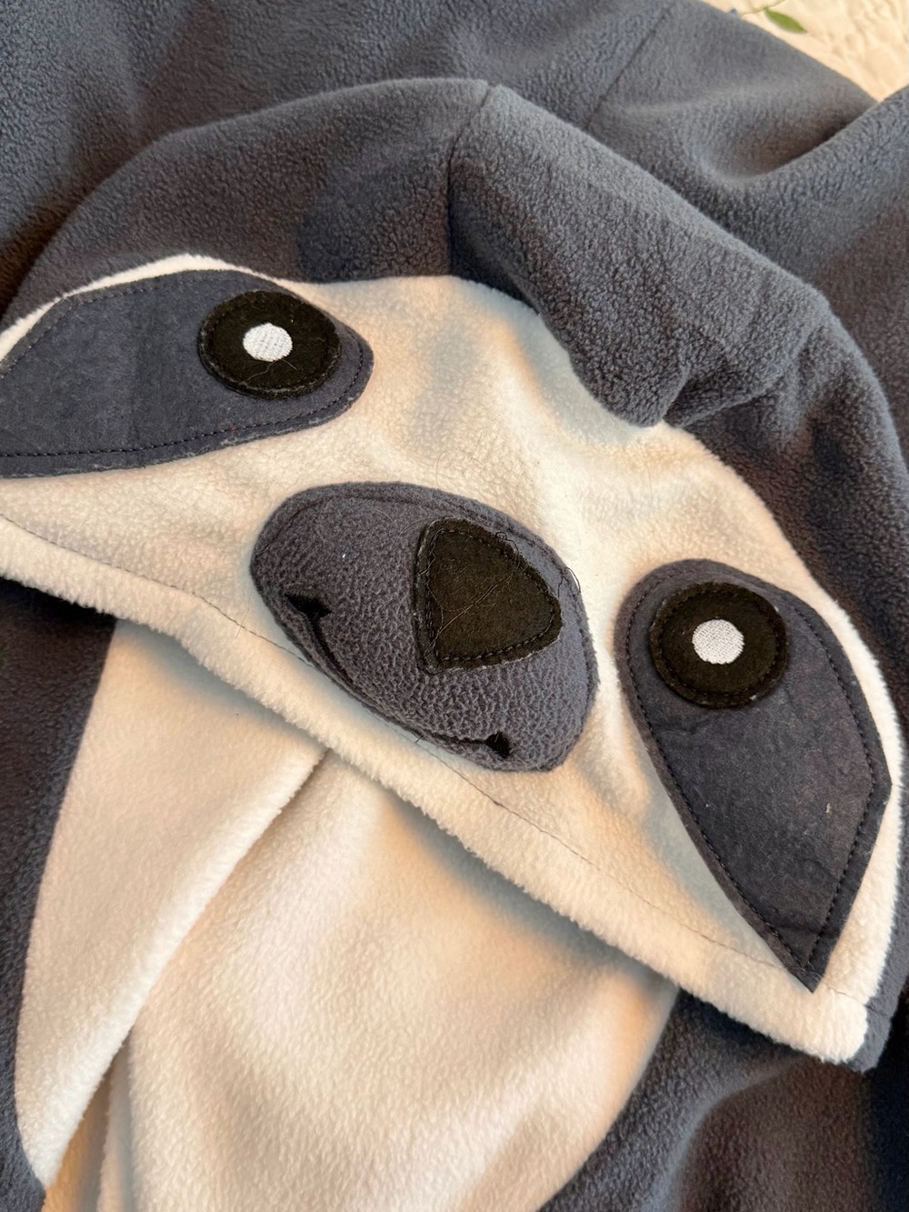 Sloth Gray and White Onesie Pajama Costume | Size Medium